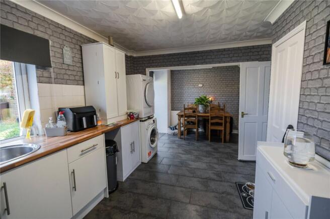 Kitchen-Diner (2)