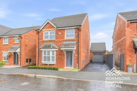 Ginnell Farm Avenue, Burnedge, OL16