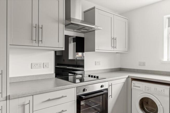 3 bed Semi-Detached for sale Image 6