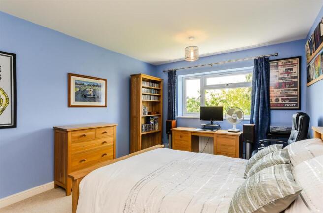 8306966-interior08.jpg