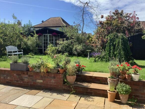 Garden 2.jpg