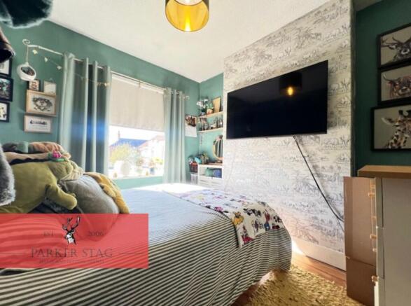 4 bed Semi-Detached for sale Image 7