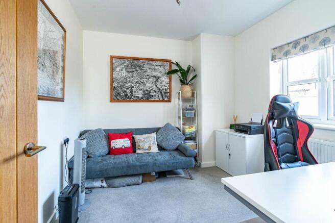 Bedroom 3 / Study