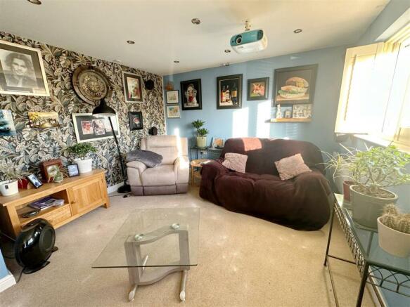 Living Room.JPG