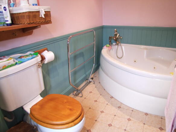 Photo 10