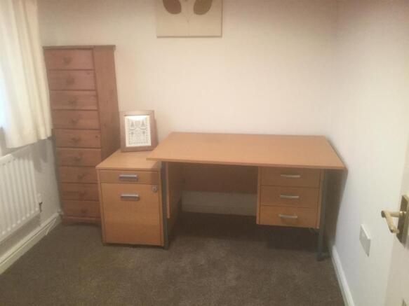 BEDROOM 4