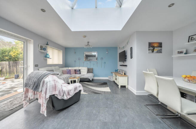 1418347-25-69a088...