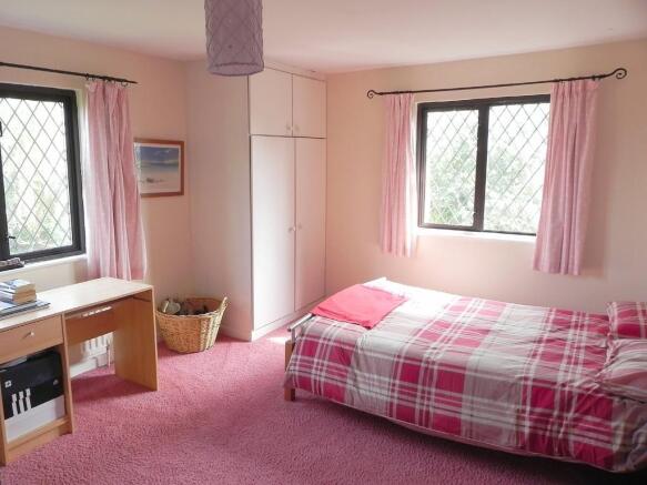Photo 10