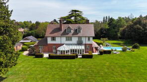 Morden, Mill Lane, Sopley BH23 7AU