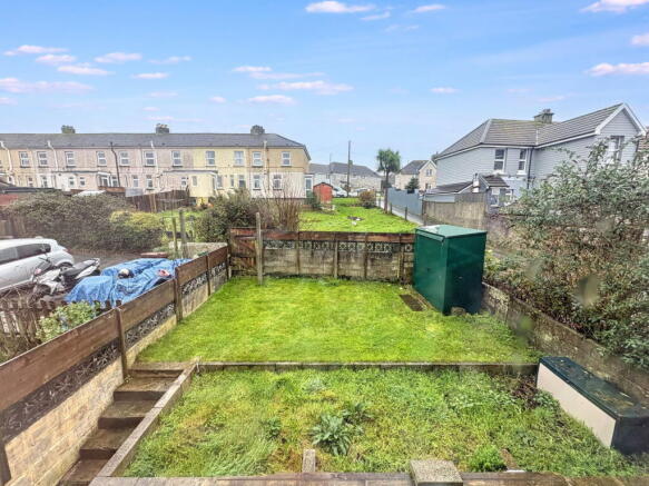 3-bed terraced on Falmouth, £250,000