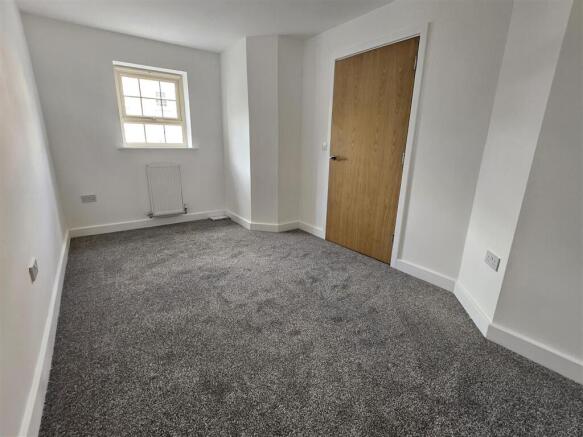 GROUND FLOOR BEDROOM