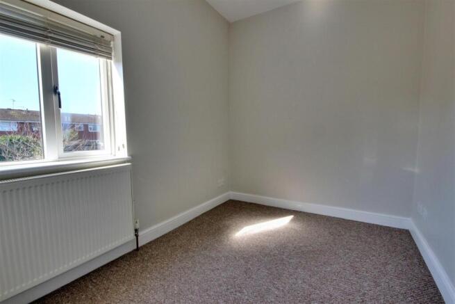 2 bed Semi-Detached for sale Image 9