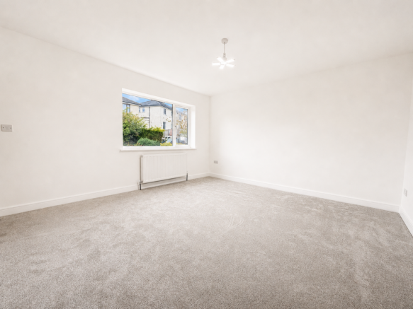 3 bed Semi-Detached for sale Image 8