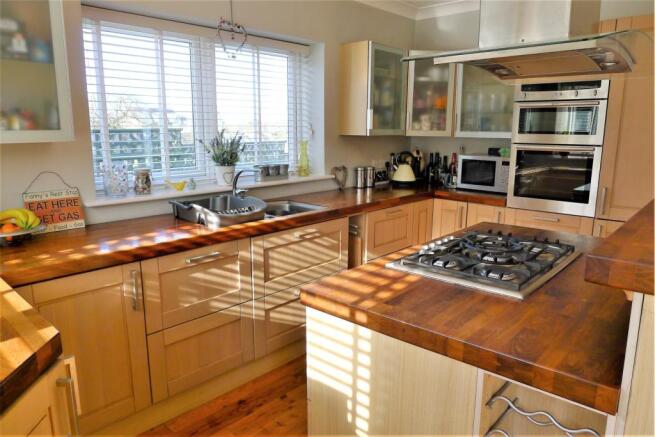 Kitchen / Diner