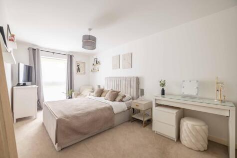 Jubilee House, Cornwall Gardens , Taplow , SL6