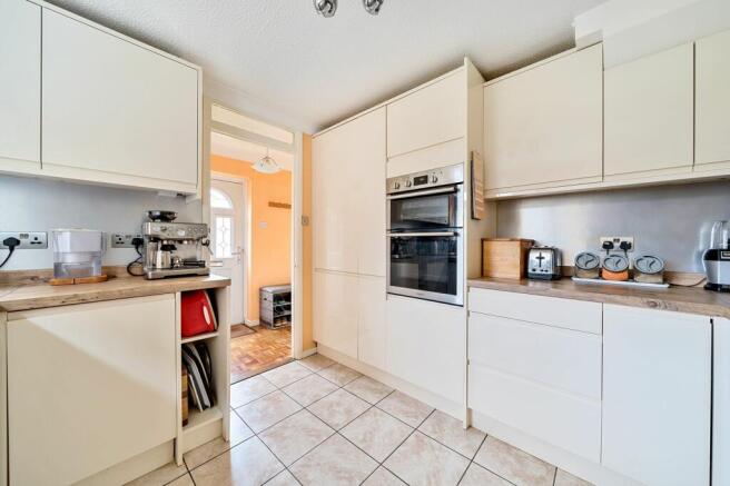 Kitchen (2)