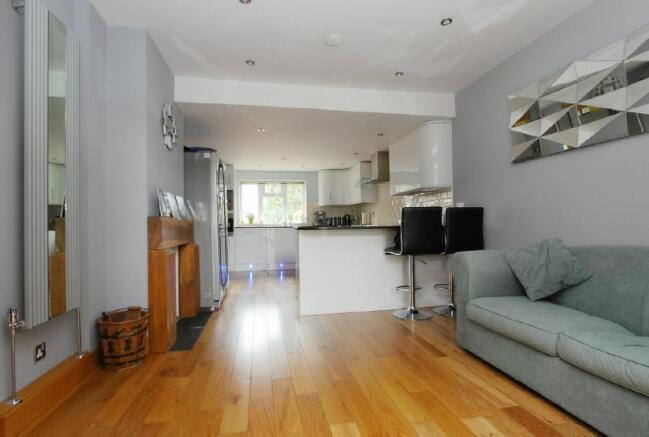 Kitchen/Breakfast Room