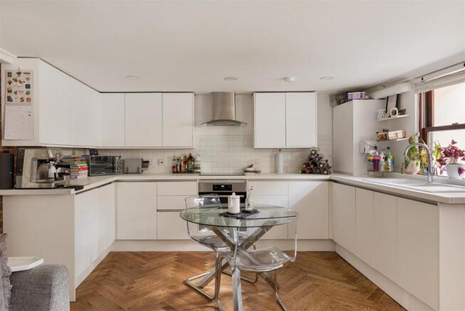 Dames Road, E7