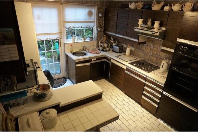 Kitchen / Breakfast