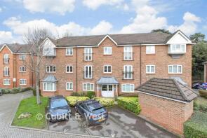 34, Kingsfield Way, Redhill RH1 6FF