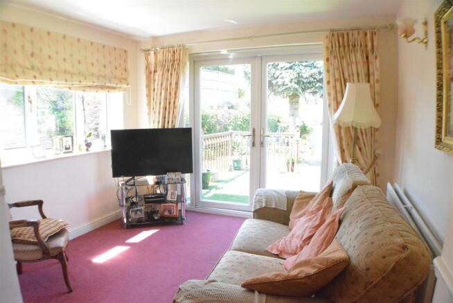 Extended Reception Room