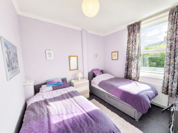 4 bed End of Terrace for sale Image 9