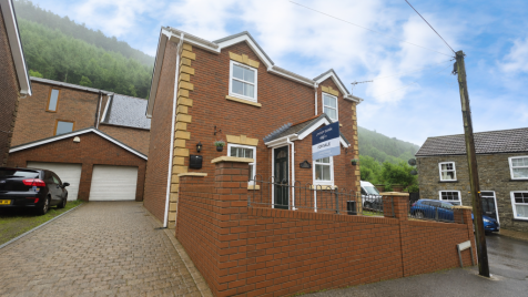 Aber Court, Glyn Street, Ogmore Vale, Bridgend CF32 7AS