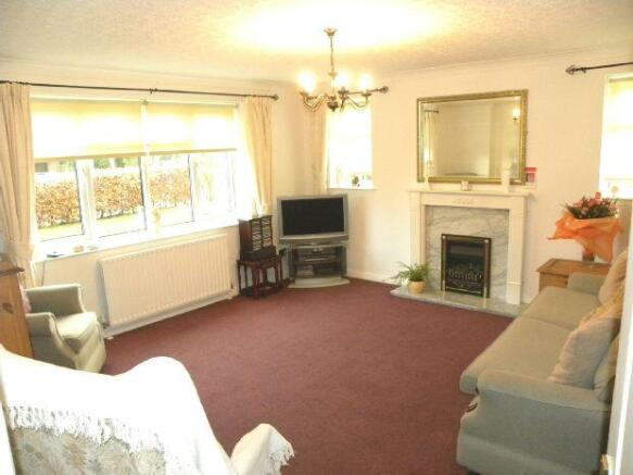 Lounge/Sitting Room