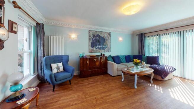 20-Tithe-Close-Living-Room(1).jpg