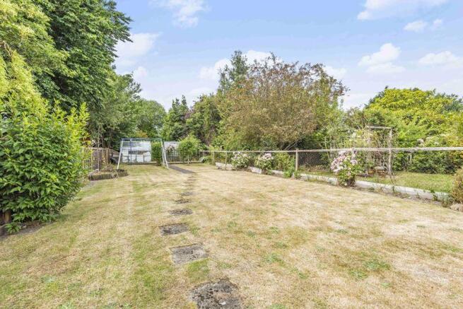 Rear Garden Sh...