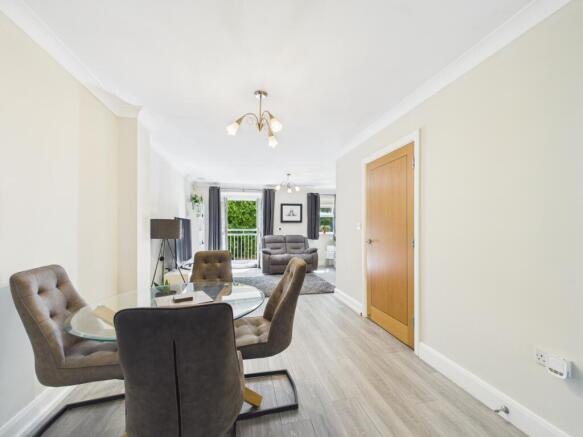 Living/Dining Area