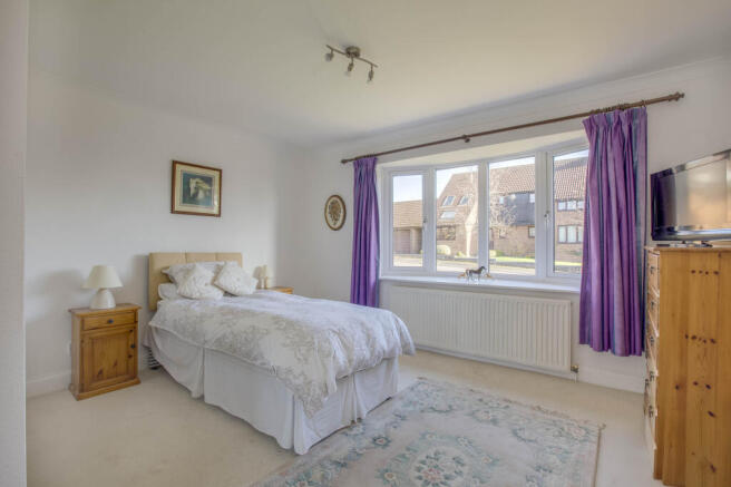 8 Mountain Ash, Marlow Bottom, SL7 3PB (LOW RES)-1