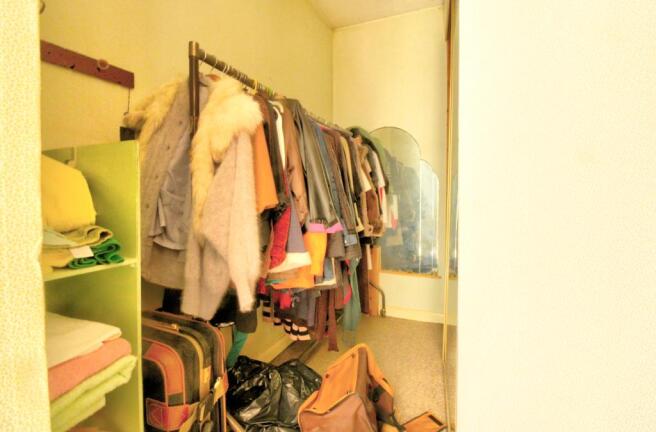 Walk in dressing room