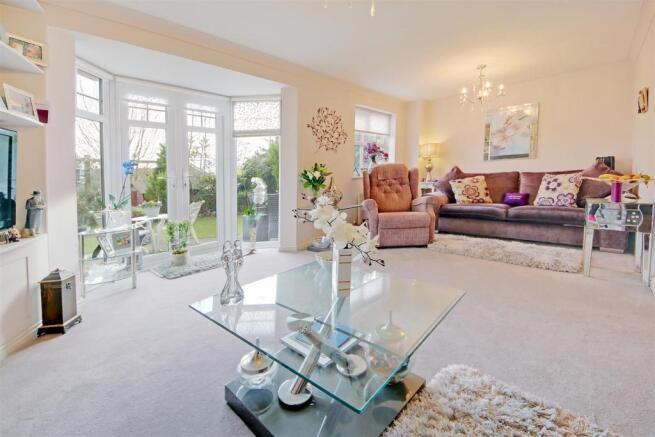 Living Room.jpg