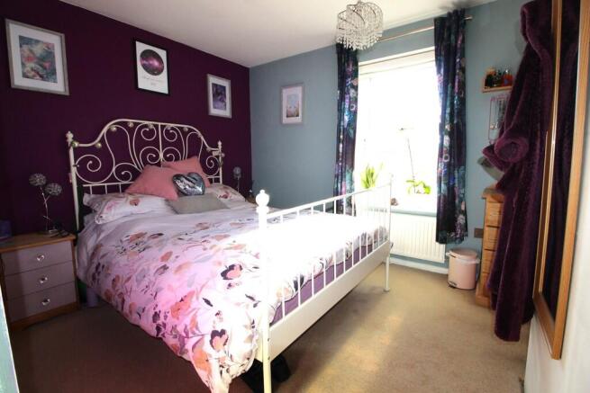 bed 1