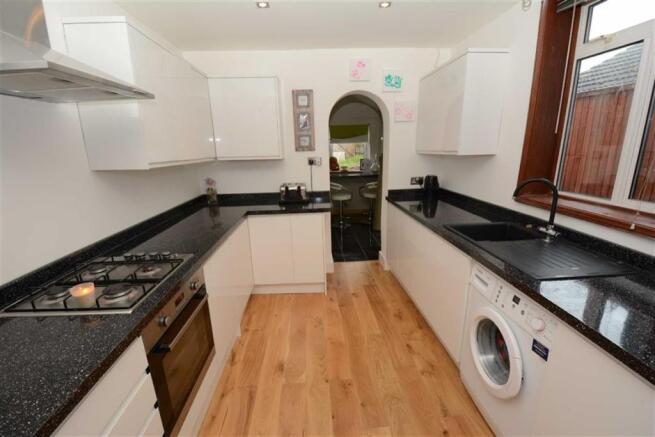 Fitted Kitchen: