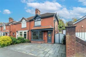 4, Dingle Avenue, Oldham OL2 8DD