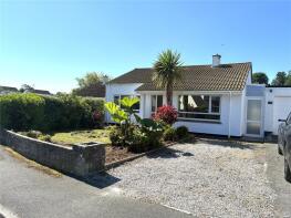 40, Kingfisher Drive, St. Austell PL25 3AZ