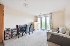 56, Wilmington Close, Watford WD18 0AF