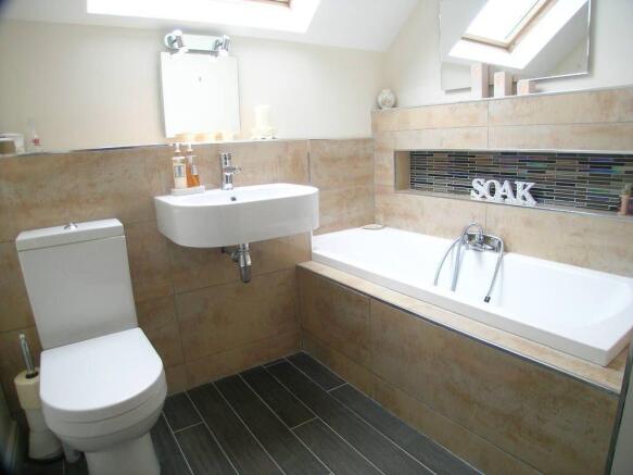 Main Bathroom