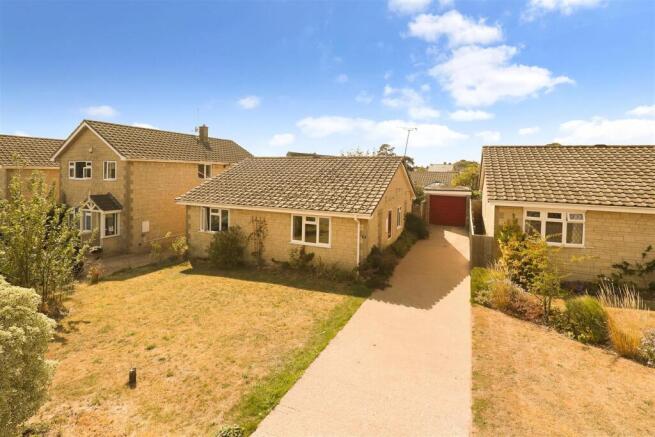 3-bed house on Dr Browns Close, Minchinhampton, Stroud, £525,000