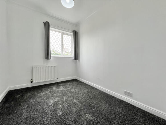 3 bed Terraced to rent Image 7