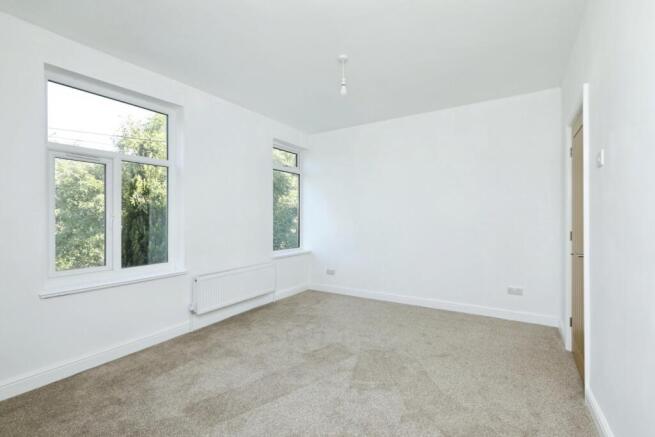 3 bed Semi-Detached for sale Image 9
