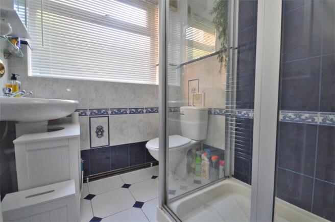 02 shower bardolphs.JPG