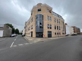 Flat 30, Fitzalan House, Park Road, Gloucester GL1 1LW