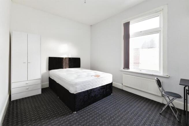2 bed Terraced for sale Image 10
