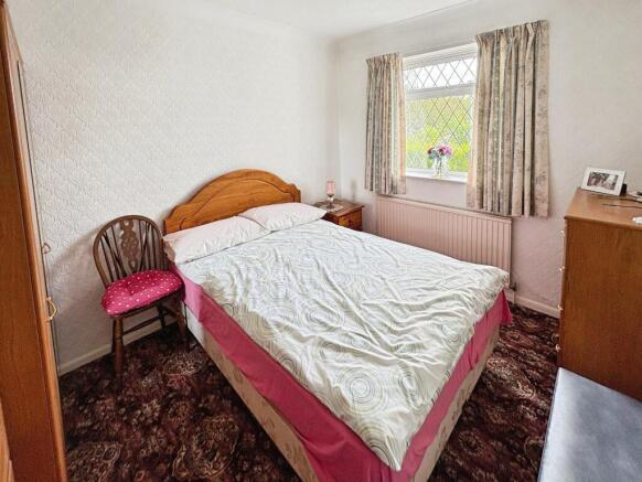 2 bed Bungalow for sale Image 11