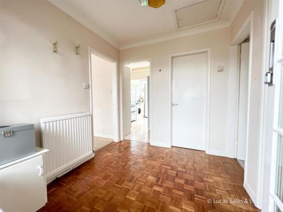 40 Grange Rd Lt C-09.jpg