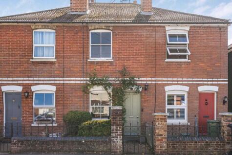 Station Road, Shalford, Guildford, GU4 8HB