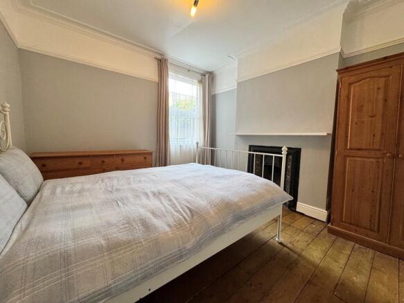 bedsit one